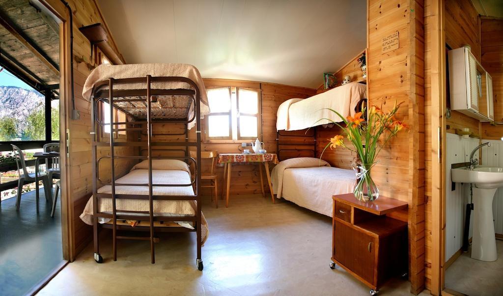 Camping Alpino - Nature Village Malcesine Ruang foto